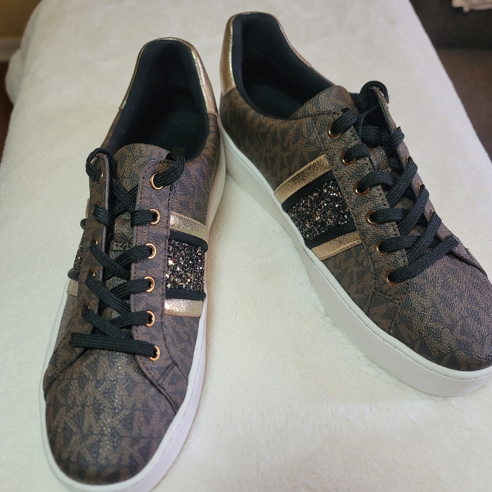 Michael Kors Catelyn Stripe Lace-up Sneakers - Picture 4 of 4